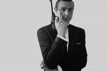 sean connery james bond pertama