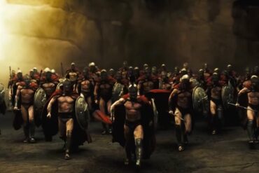 tangkapan layar adegan salah satu film kolosal terbaik, 300