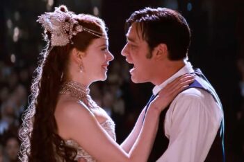gambar nicole kidman dan ewan mcgregor di film moulin rouge
