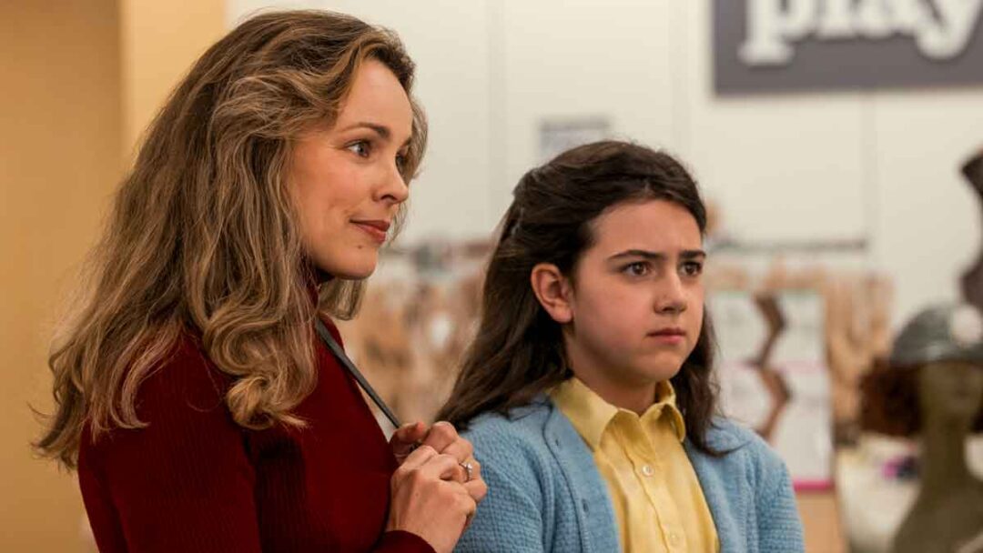 gambar rachel mcadams dan abby ryder fortson di film are you there god? it's me margaret, salah satu film komedi terbaik 2023