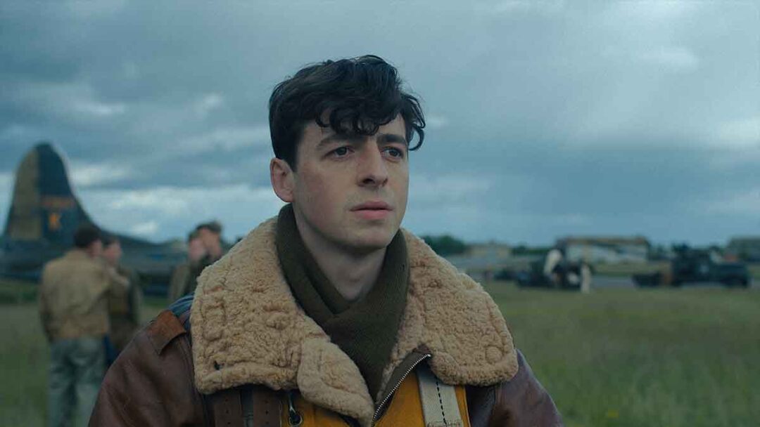 gambar anthony boyle di serial masters of the air