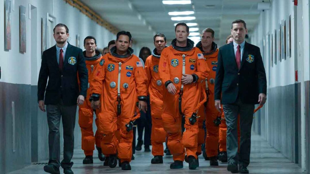 gambar adegan di film a million miles away