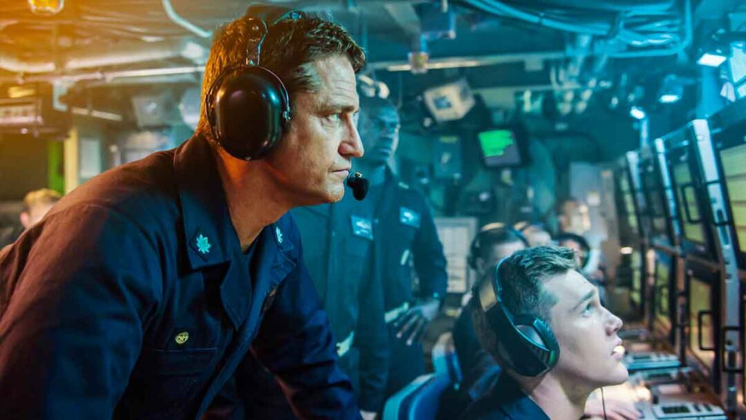 gambar adegan di film tentang kapal selam hunter killer