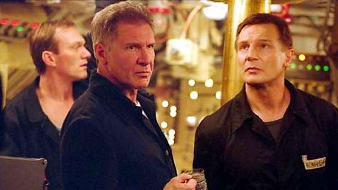 gambar harrison ford dan liam neeson di film k-19 the widowmaker