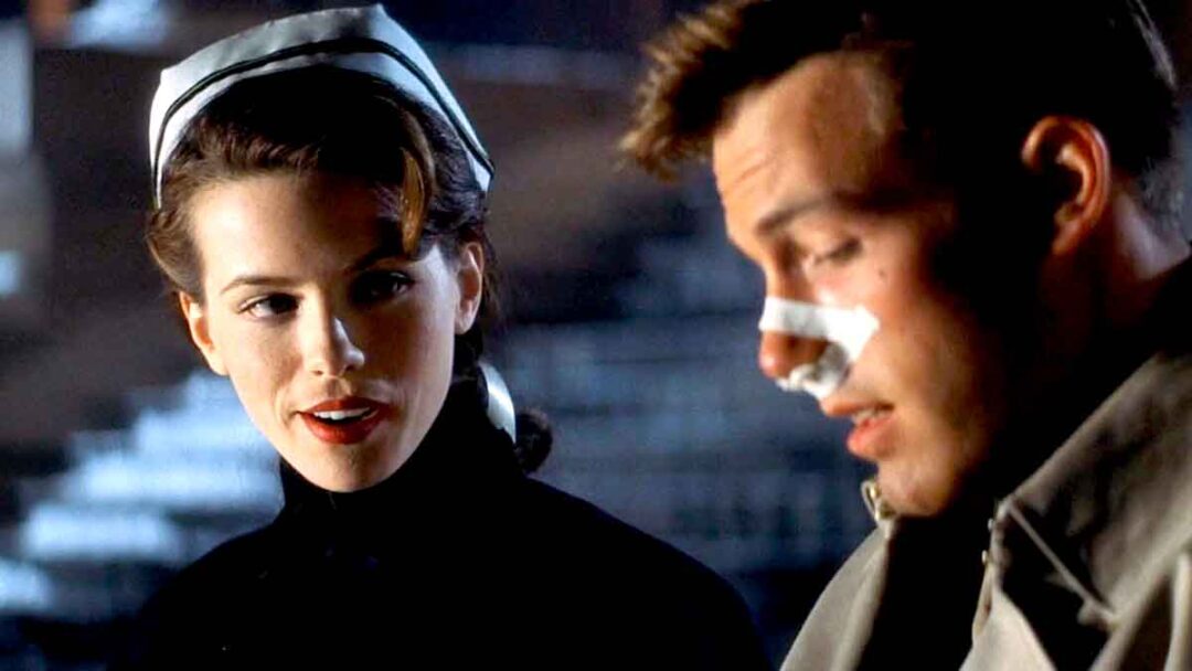 gambar kate beckinsale dan ben affleck di film cinta segitiga berjudul pearl harbor