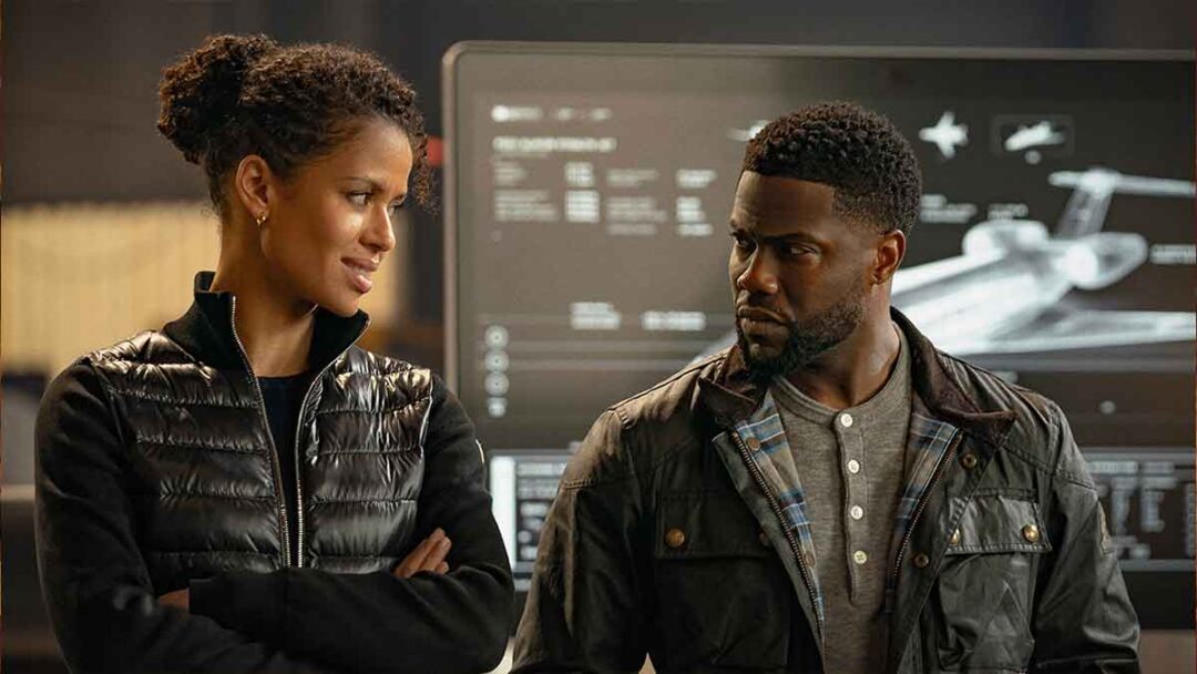 gambar gugu mbatha raw dan kevin hart di film lift