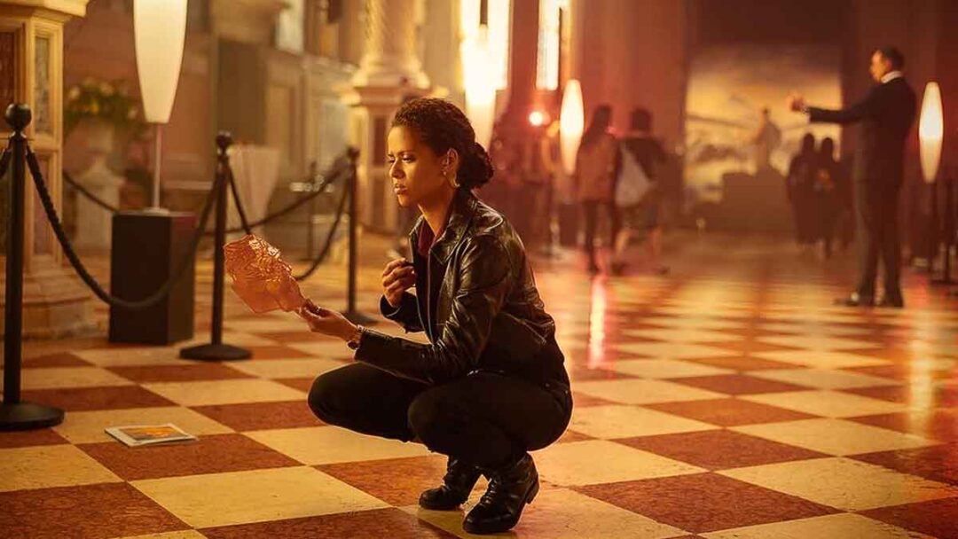 gambar gugu mbatha raw di film lift