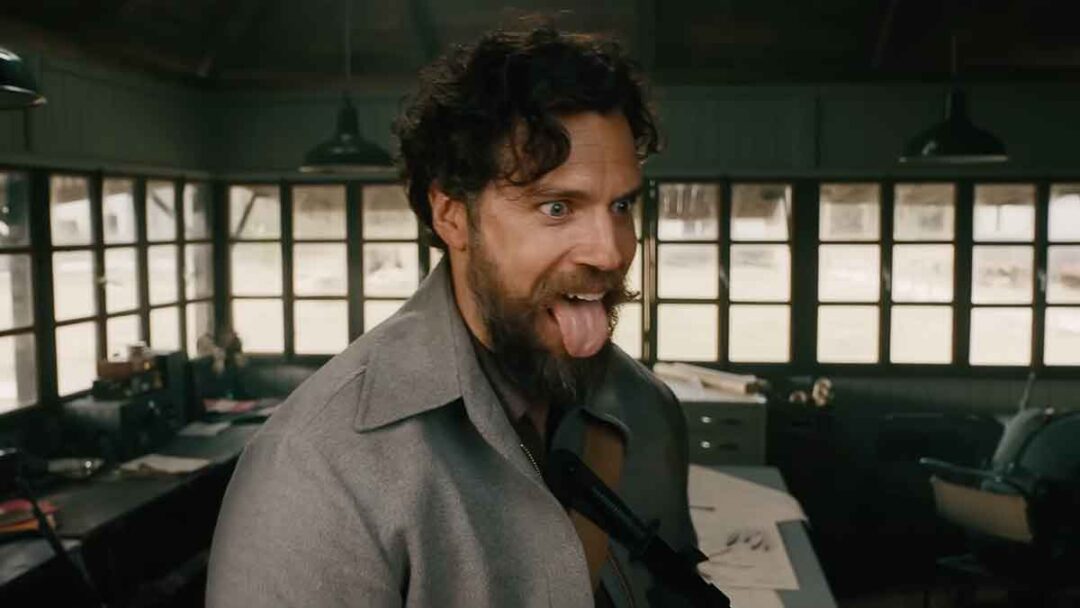 gambar henry cavill di film The Ministry Of Ungentlemanly Warfare