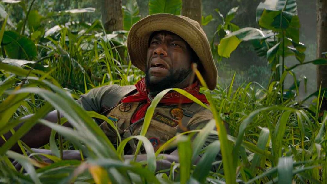 gambar adegan di film kevin hart berjudul jumanji the next level