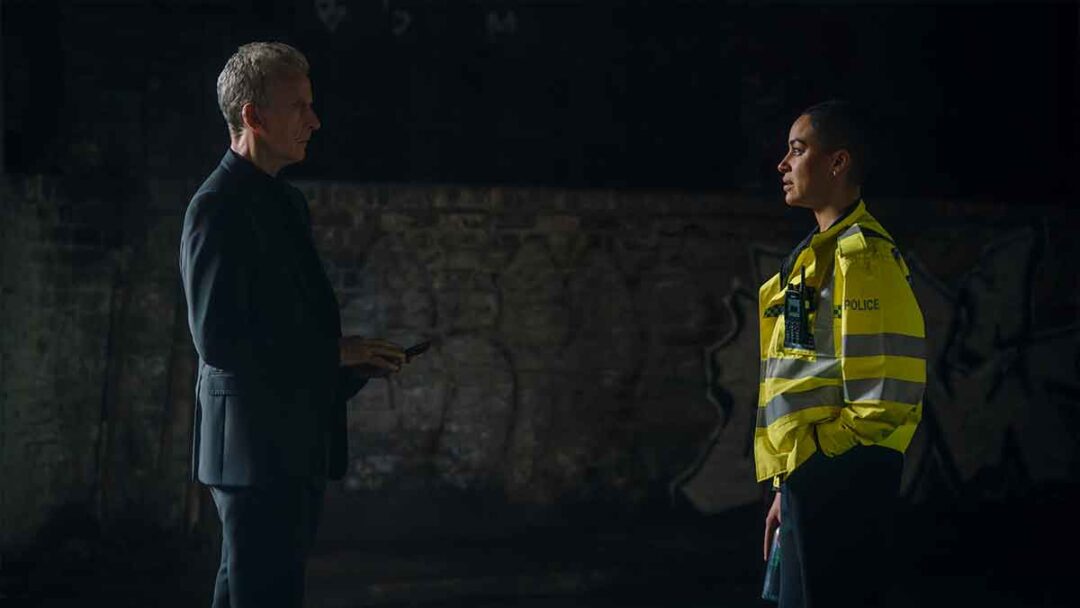 gambar peter capaldi dan cush jumbo di serial criminal record