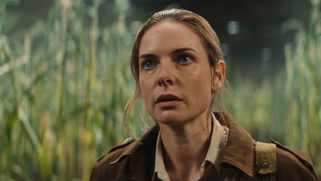 foto rebecca ferguson sebagai juliette nichols di serial silo
