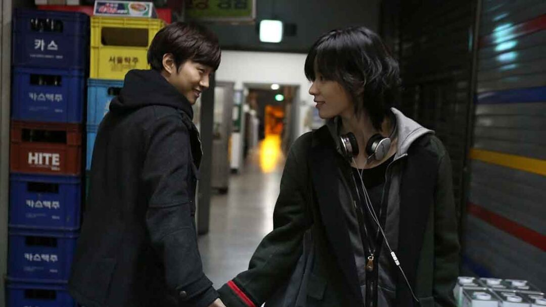 adegan film cold eyes