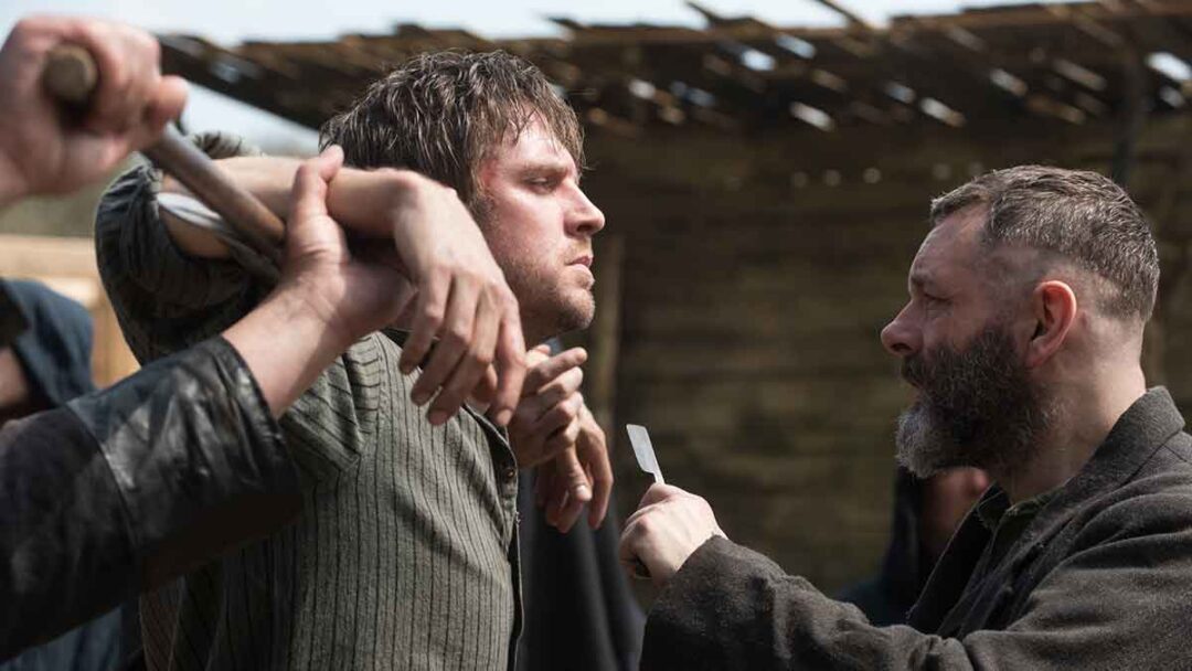 adegan film Apostle (2018)