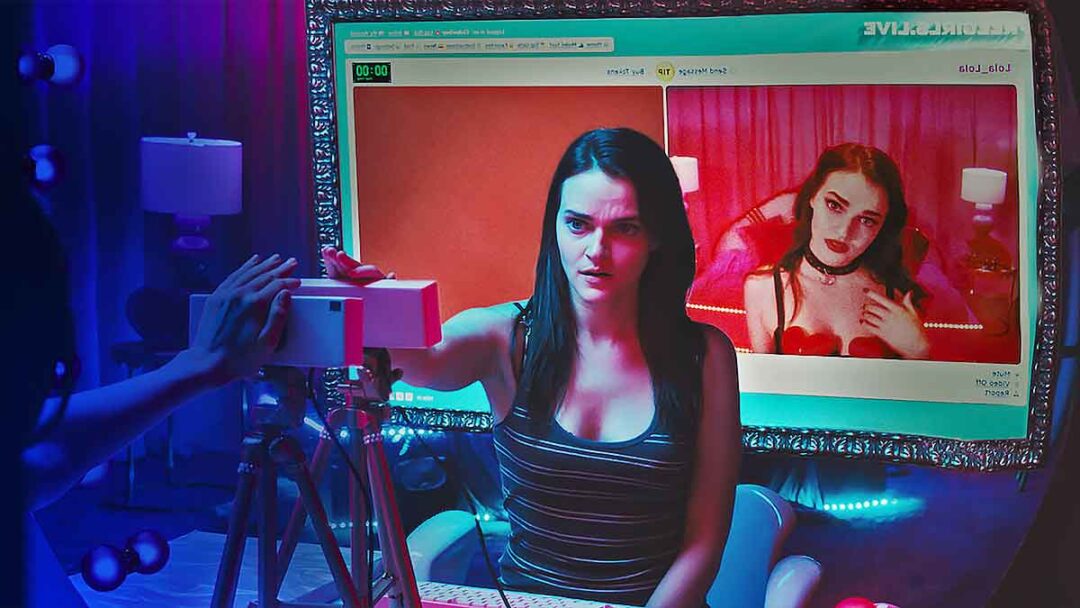 adegan film Cam (2018)