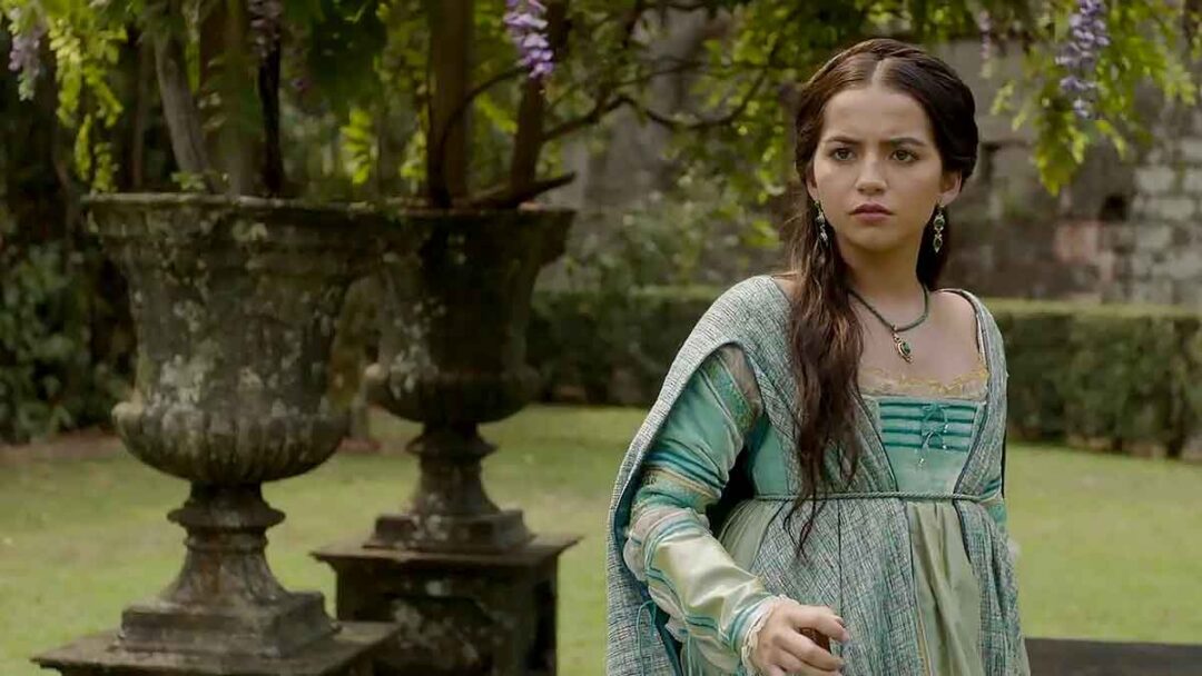 isabela merced di film rosaline