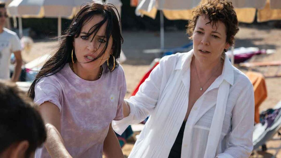 adegan film the lost daughter