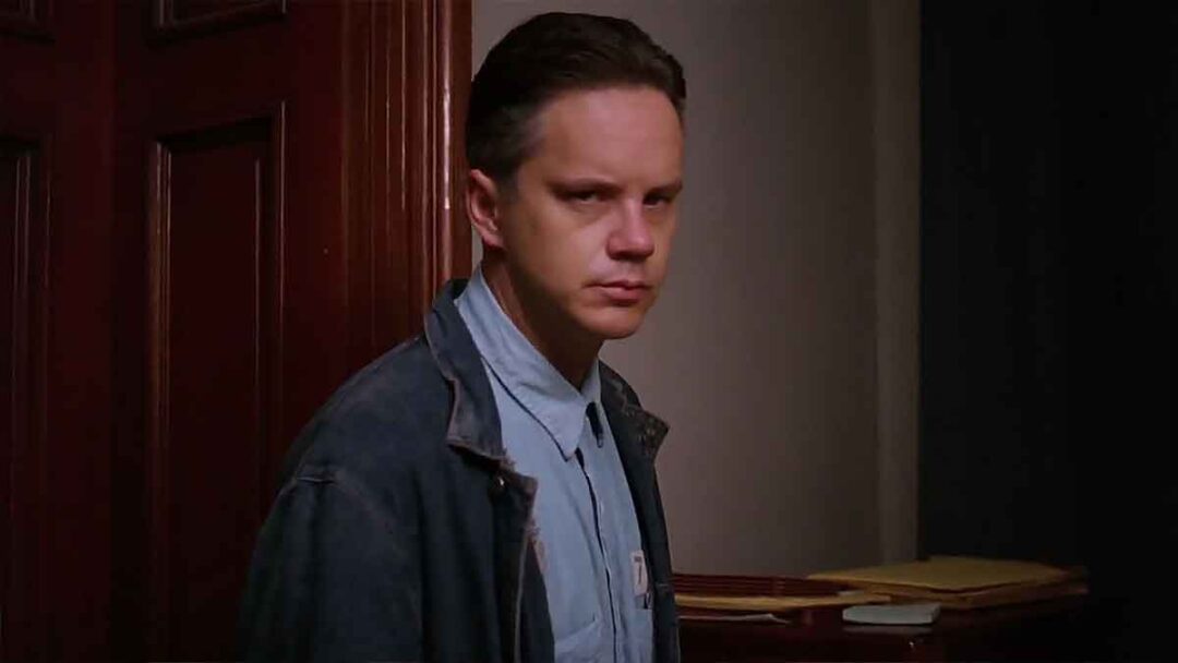 tim robbins sebagai andy dufresne di film the shawshanks redemption