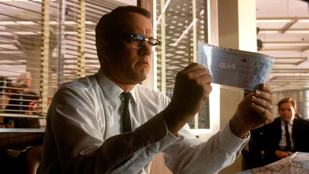 tom hanks di film catch me if you can