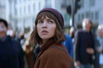 gambar eiza gonzalez di serial 3 body problem di netflix