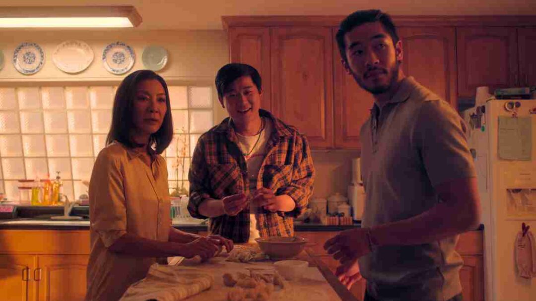 serial netflix terbaru The Brother Sun