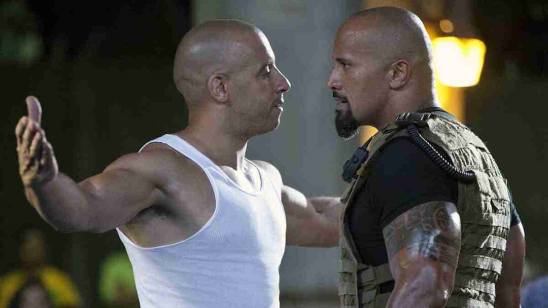 vin diesel dan dwayne johnson di film fast five
