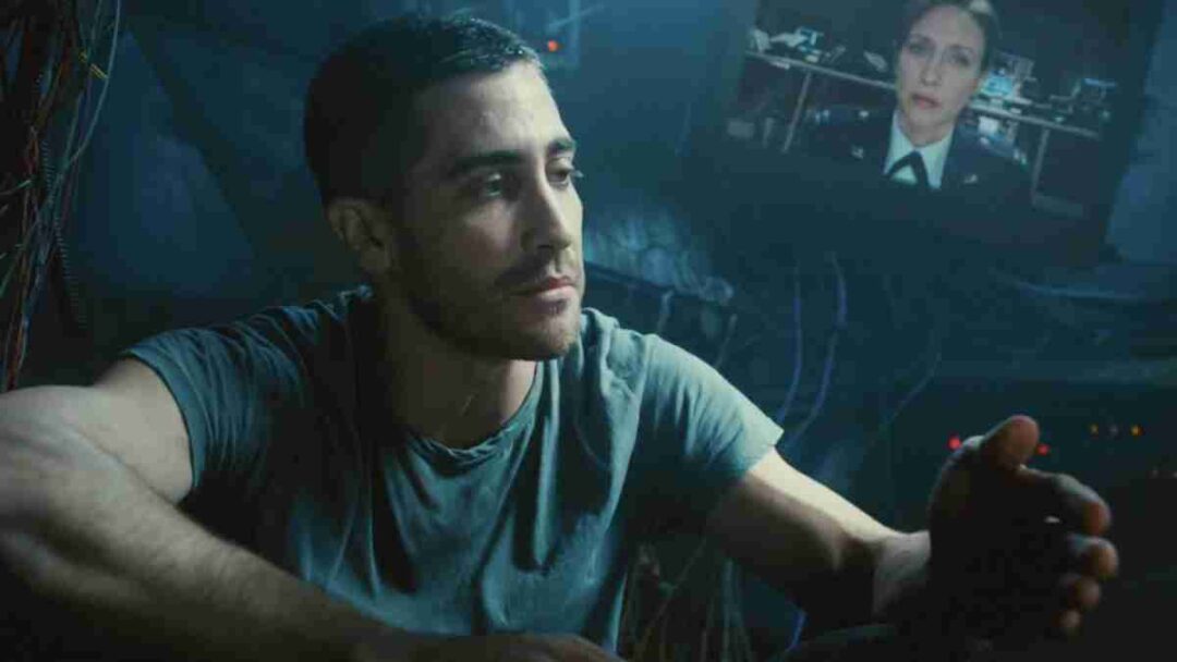 gambar adegan film Source Code