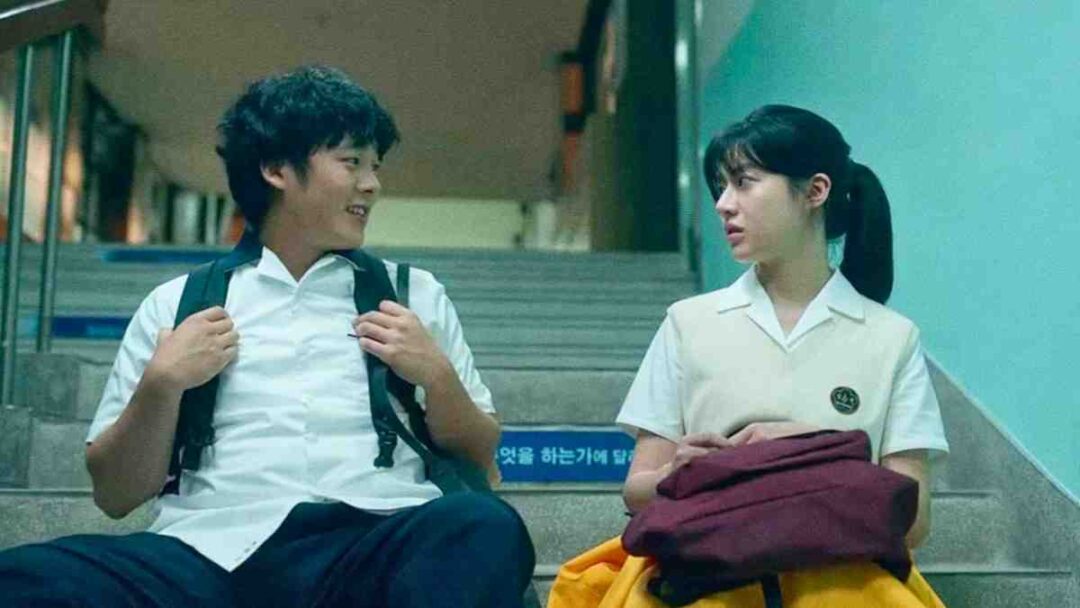 karakter kim bong seok dan jang hui soo di serial moving
