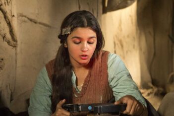 gambar Alia Bhatt di film Highway
