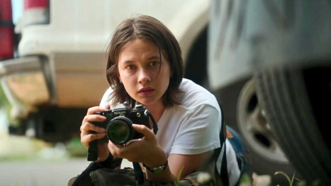 gambar cailee spaeny di film civil war