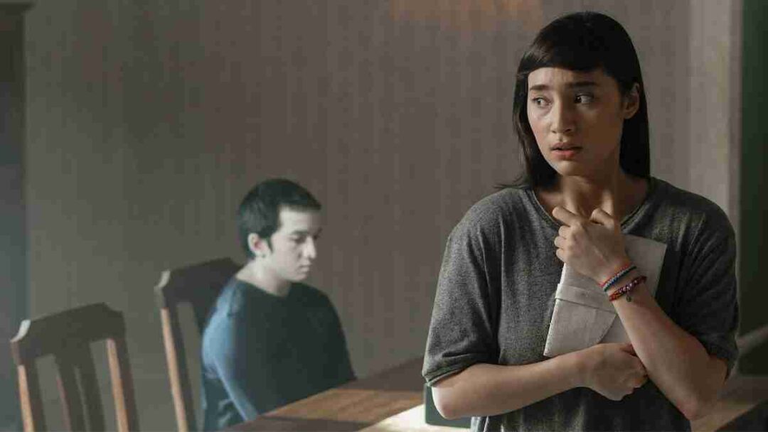 film Ghost Writer (2019)