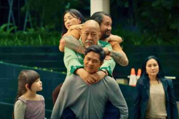 gambar adegan film hello ghost