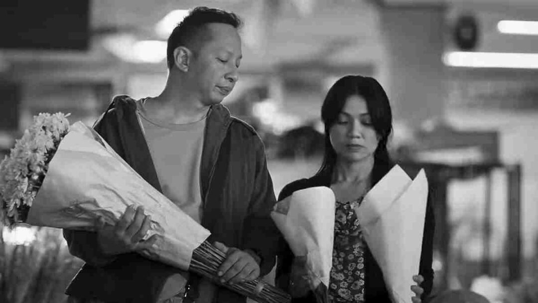 film Jatuh Cinta Seperti di Film-film (2023)