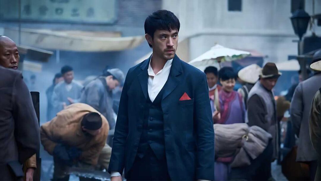 gambar andrew koji sebagai ah sahm di serial warrior
