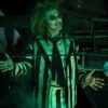 gambar michael keaton sebagai betelgeuse di film beetlejuice 2