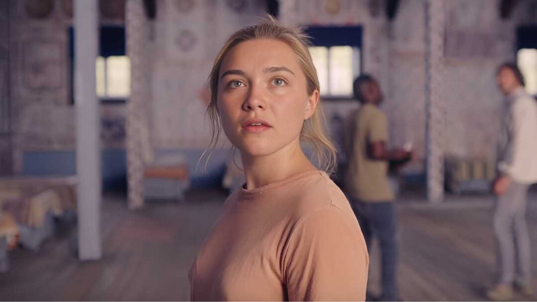 gambar adegan dari salah satu film florence pugh berjudul midsommar