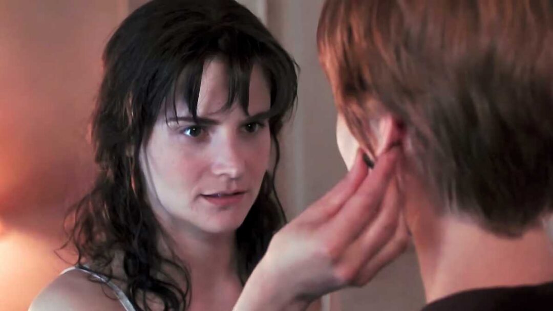 gambar karakter Hedra Carlson dari film Single White Female