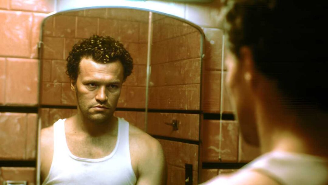 gambar karakter Henry dari film Henry Portrait of a Serial Killer