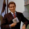gambar karakter Patrick Bateman dari film American Psycho