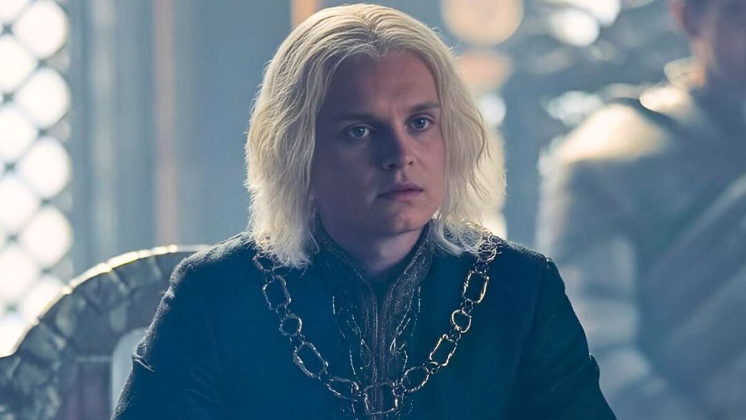 gambar aegon targaryen di house of dragon