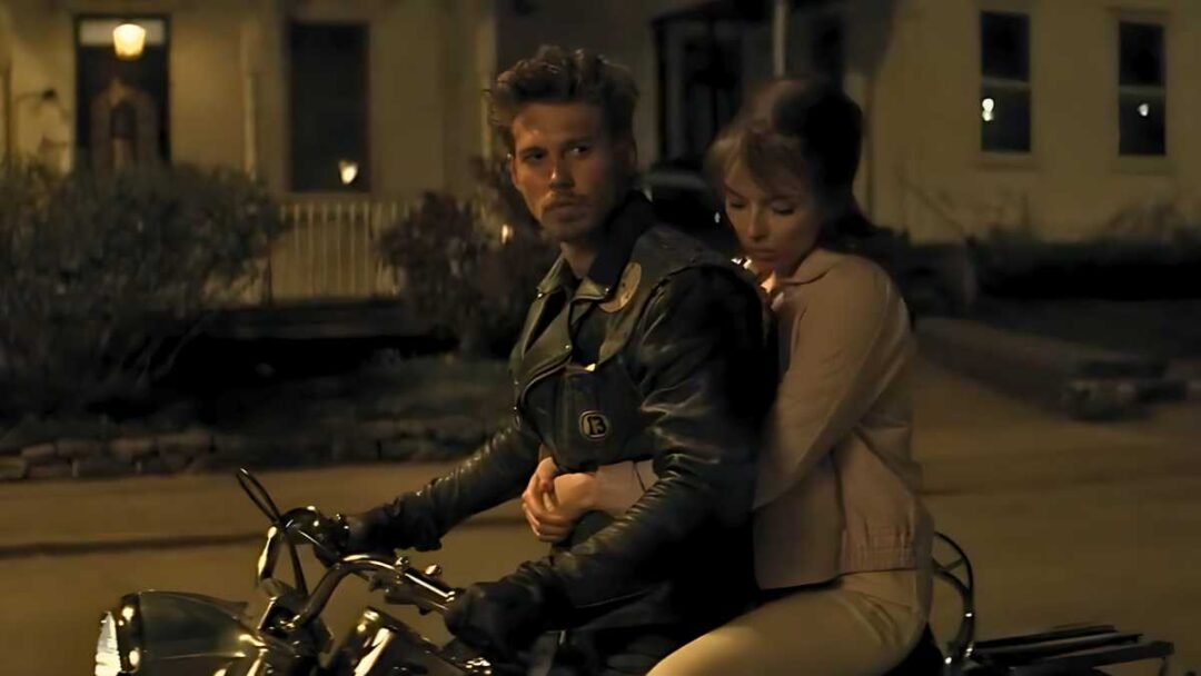 gambar austin butler dan jodie comer di film the bikeriders