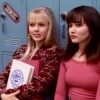 gambar kelly dan brenda di serial shannen doherty terbaik, beverly hills 90210