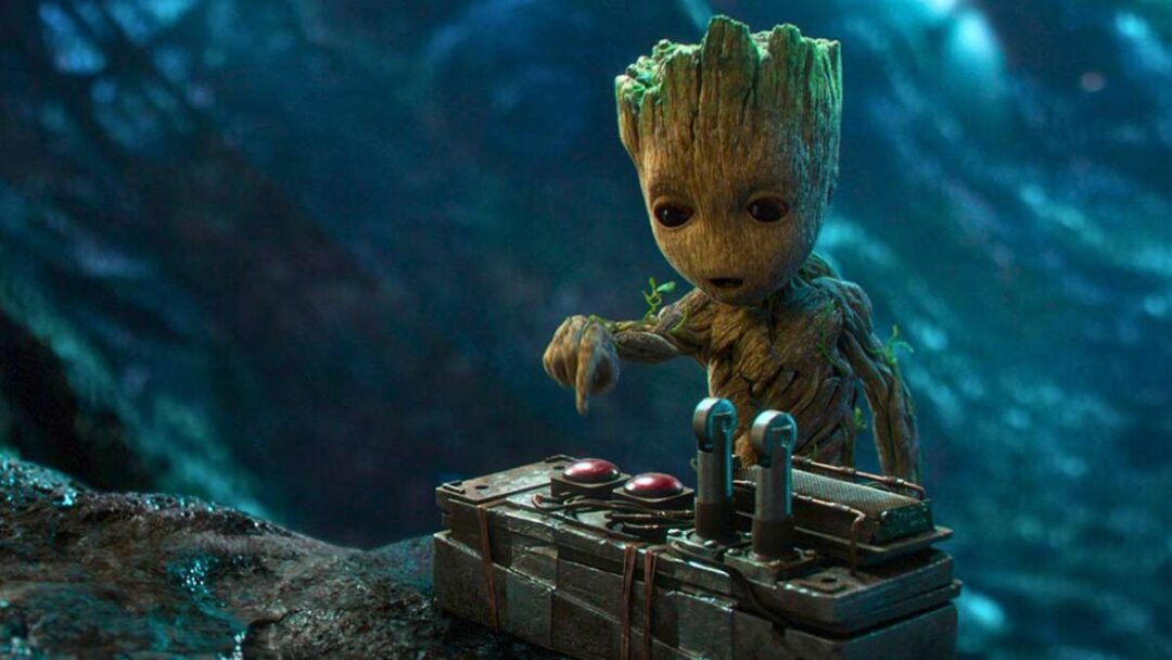 gambar adegan groot dari film Guardian of the Galaxy Vol 2 tahun 2017