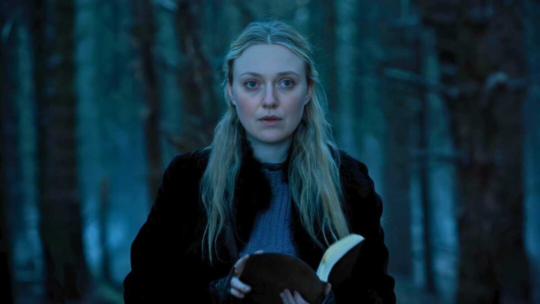 gambar tokoh mina dari film the watchers