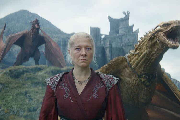 gambar rhaenyra, syrax, vermithor, silverwing dari serial house of the dragon