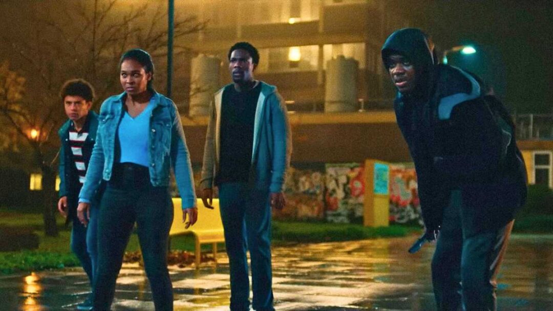 gambar karakter rodney, sabrina, michael, dan tazer di serial supacell